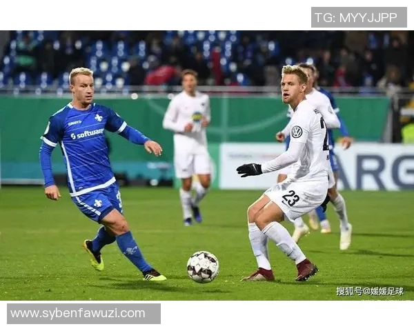 海登海姆与雷根斯堡2019年对决回顾与精彩瞬间分析 海登海姆与雷根斯堡2019年对决回顾与精彩瞬间分析