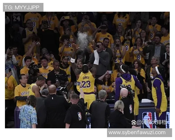 03-04赛季湖人对决开拓者的经典对抗与赛季回顾分析